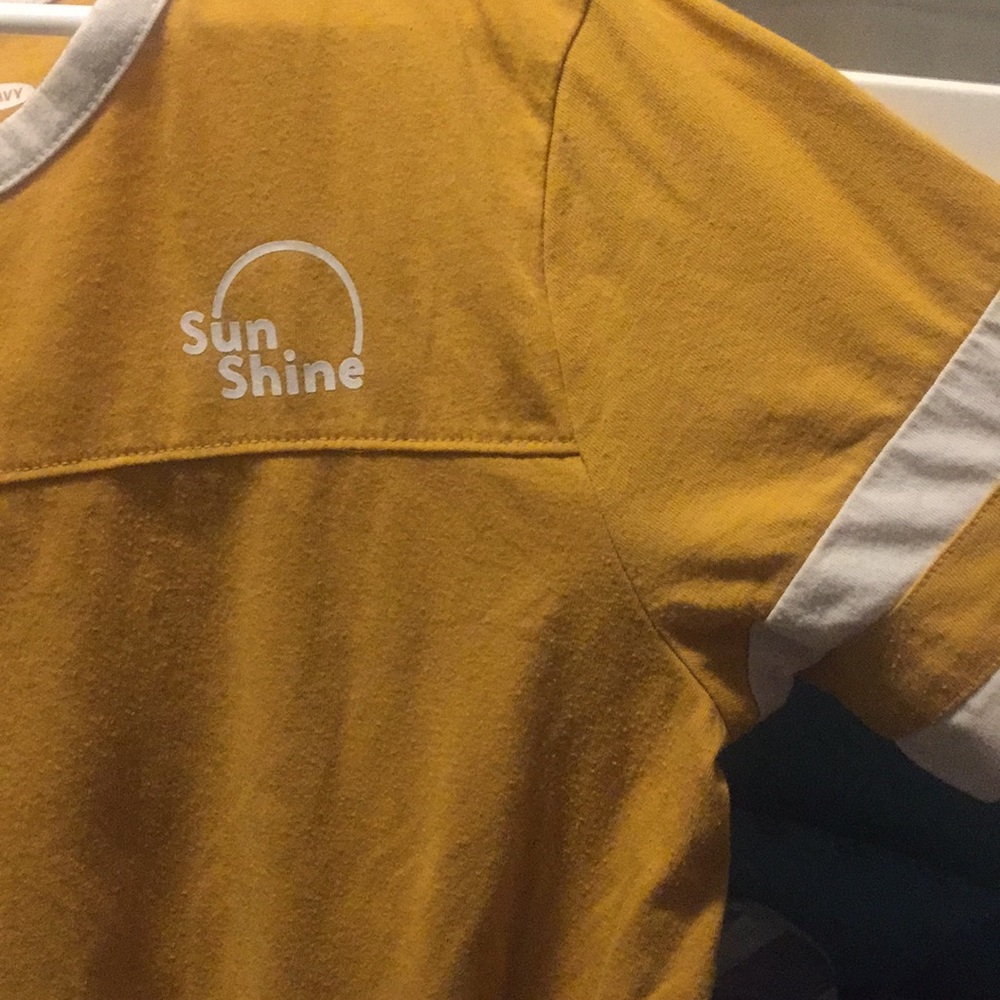 Old Navy Sunshine Tee